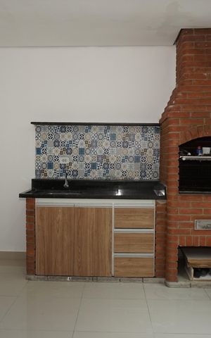 Casa para alugar com 150m², 3 quartos e 2 vagasChurrasqueira