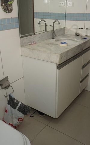 Casa para alugar com 150m², 3 quartos e 2 vagasBanheiro