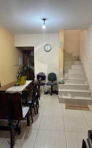 Casa à venda com 190m², 4 quartos e 2 vagas