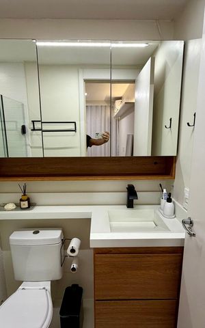 Apartamento à venda com 52m², 2 quartos e 1 vaga Apartamento à venda com 52m², 2 quartos e 1 vagaBanheiro