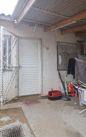 Casa à venda com 60m², 2 quartos e 1 vagaÁrea de Serviço