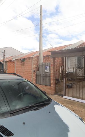 Casa à venda com 60m², 2 quartos e 1 vagaFachada