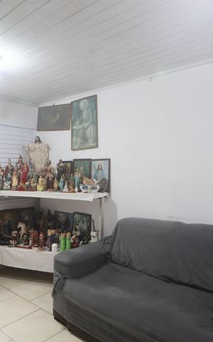 Casa à venda com 60m², 2 quartos e 1 vagaSala