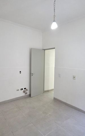 Casa de condomínio para alugar com 78m², 2 quartos e sem vaga Casa de condomínio para alugar com 78m², 2 quartos e sem vagaQuarto 1