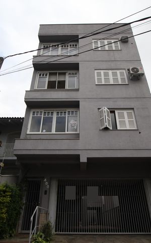 Apartamento para alugar com 75m², 2 quartos e sem vagaFachada