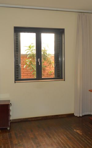 Casa para alugar com 176m², 3 quartos e 2 vagasSuíte
