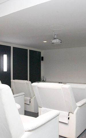 Apartamento para alugar com 79m², 3 quartos e 1 vagaÁrea Comum - Cinema