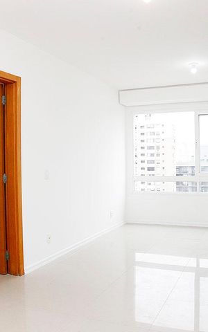 Apartamento para alugar com 79m², 3 quartos e 1 vagaSala