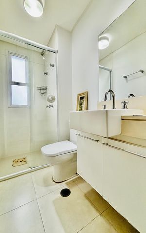 Apartamento à venda com 76m², 2 quartos e 2 vagas Apartamento à venda com 76m², 2 quartos e 2 vagasBanheiro