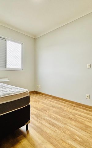 Apartamento à venda com 76m², 2 quartos e 2 vagas Apartamento à venda com 76m², 2 quartos e 2 vagasQuarto