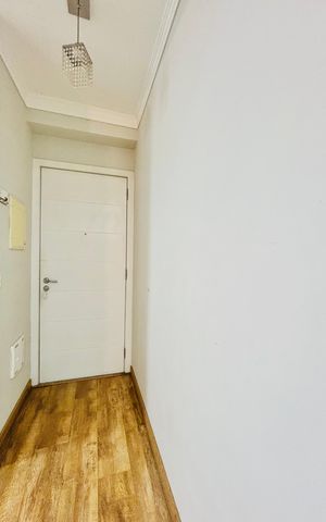 Apartamento à venda com 76m², 2 quartos e 2 vagas Apartamento à venda com 76m², 2 quartos e 2 vagasEntrada