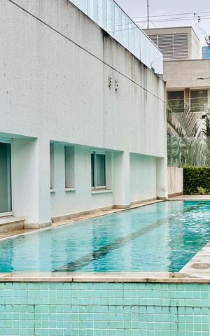 Apartamento à venda com 76m², 2 quartos e 2 vagas Apartamento à venda com 76m², 2 quartos e 2 vagasÁrea comum - Piscina