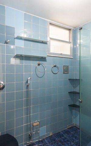 Apartamento para alugar com 70m², 3 quartos e 1 vagaBanheiro 