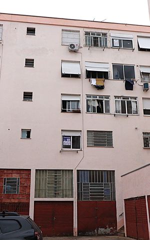 Apartamento para alugar com 55m², 2 quartos e sem vagaFachada 