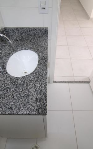 Apartamento para alugar com 34m², 2 quartos e sem vagaBanheiro
