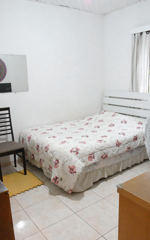 Casa à venda com 250m², 3 quartos e 3 vagas Casa à venda com 250m², 3 quartos e 3 vagasQuarto 1