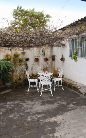 Casa à venda com 250m², 3 quartos e 3 vagas Casa à venda com 250m², 3 quartos e 3 vagasÁrea comum