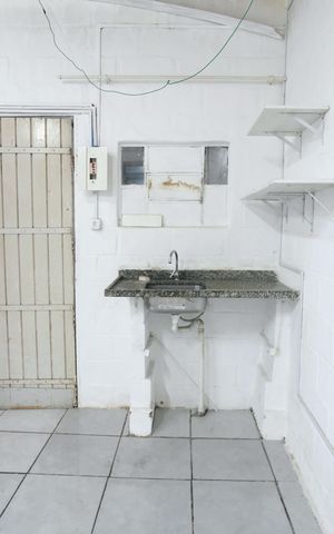 Casa à venda com 250m², 3 quartos e 3 vagas Casa à venda com 250m², 3 quartos e 3 vagasCozinha