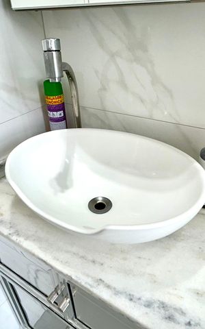 Apartamento para alugar com 55m², 2 quartos e 1 vaga Apartamento para alugar com 55m², 2 quartos e 1 vagaBanheiro