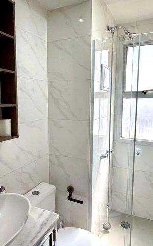Apartamento para alugar com 55m², 2 quartos e 1 vaga Apartamento para alugar com 55m², 2 quartos e 1 vagaBanheiro