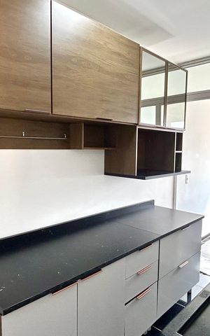 Apartamento para alugar com 55m², 2 quartos e 1 vaga Apartamento para alugar com 55m², 2 quartos e 1 vagaCozinha