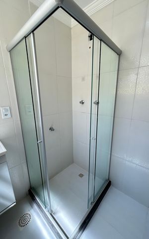 Casa à venda com 167m², 3 quartos e 2 vagasBanheiro do Quarto 2 - Suíte