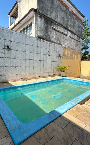 Casa à venda com 167m², 3 quartos e 2 vagasÁrea comum - Piscina