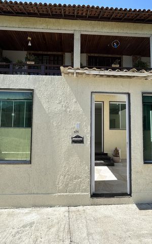 Casa à venda com 167m², 3 quartos e 2 vagasFachada + placa