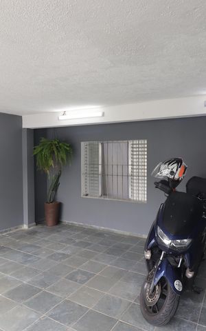 Casa à venda com 162m², 2 quartos e 2 vagasGaragem