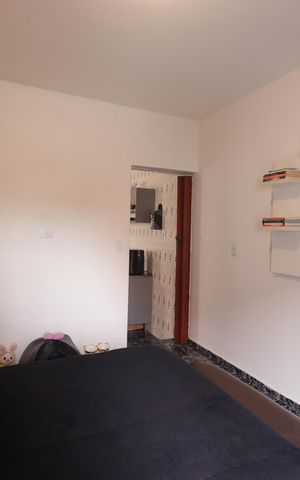 Casa à venda com 162m², 2 quartos e 2 vagasSuíte
