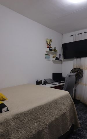 Casa à venda com 162m², 2 quartos e 2 vagasQuarto