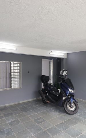 Casa à venda com 162m², 2 quartos e 2 vagasGaragem