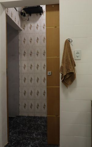 Casa à venda com 162m², 2 quartos e 2 vagasBanheiro Social