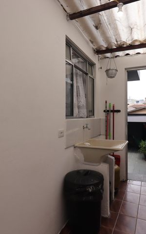 Casa à venda com 162m², 2 quartos e 2 vagasÁrea de Serviço 1