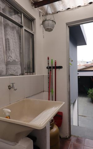 Casa à venda com 162m², 2 quartos e 2 vagasÁrea de Serviço 1