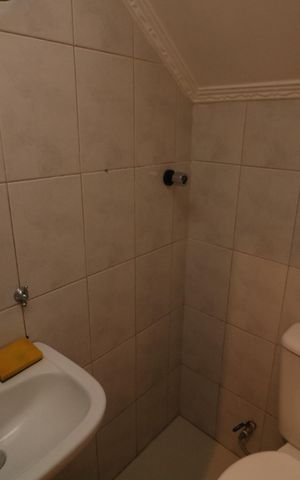 Casa à venda com 130m², 3 quartos e 1 vagaLavabo