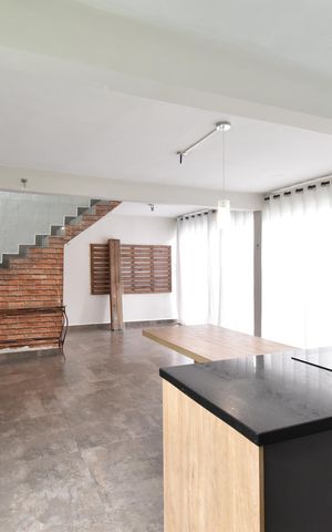 Casa para alugar com 182m², 2 quartos e 1 vagaSala/Cozinha