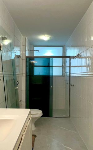 Apartamento para alugar com 180m², 3 quartos e 2 vagas