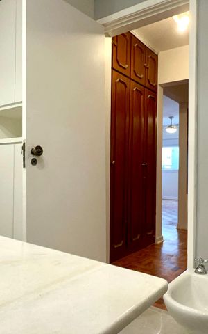Apartamento para alugar com 180m², 3 quartos e 2 vagas Apartamento para alugar com 180m², 3 quartos e 2 vagasBanheiro da Suíte