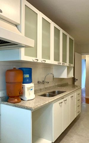 Apartamento para alugar com 180m², 3 quartos e 2 vagas Apartamento para alugar com 180m², 3 quartos e 2 vagasCozinha