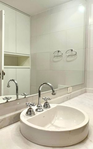 Apartamento para alugar com 180m², 3 quartos e 2 vagas Apartamento para alugar com 180m², 3 quartos e 2 vagasBanheiro da Suíte