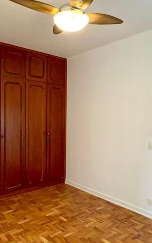 Apartamento para alugar com 180m², 3 quartos e 2 vagas Apartamento para alugar com 180m², 3 quartos e 2 vagasQuarto 2