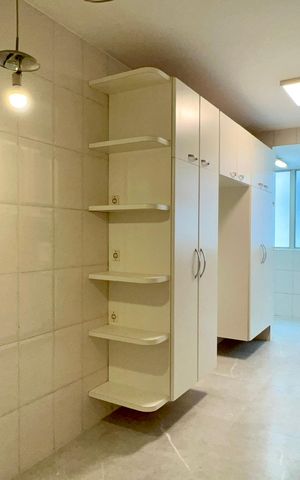Apartamento para alugar com 180m², 3 quartos e 2 vagas Apartamento para alugar com 180m², 3 quartos e 2 vagasCozinha