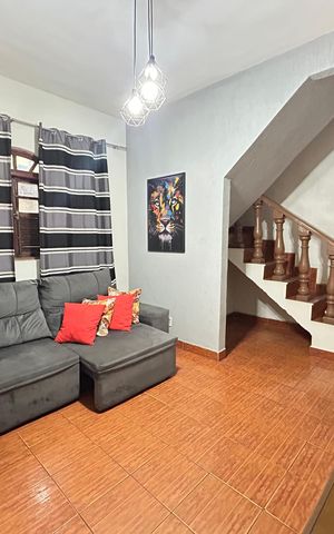 Casa à venda com 84m², 3 quartos e 2 vagas