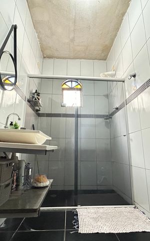 Casa à venda com 84m², 3 quartos e 2 vagas