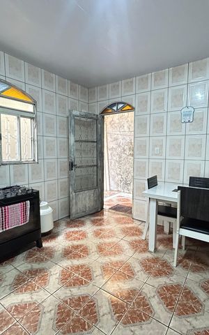 Casa à venda com 84m², 3 quartos e 2 vagas