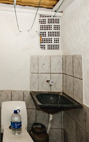 Casa de condomínio à venda com 44m², 2 quartos e 1 vagaÁrea de Serviço