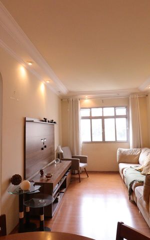 Apartamento à venda com 75m², 3 quartos e 2 vagasSala