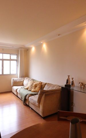 Apartamento à venda com 75m², 3 quartos e 2 vagasSala