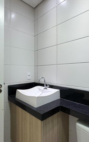 Apartamento à venda com 43m², 2 quartos e 1 vaga Apartamento à venda com 43m², 2 quartos e 1 vagaBanheiro Social